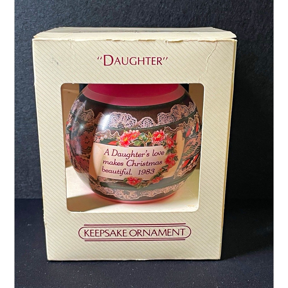 Vintage 1983 "A Daughter's Love Makes Christmas Beautiful" Keepsake Ornament New
